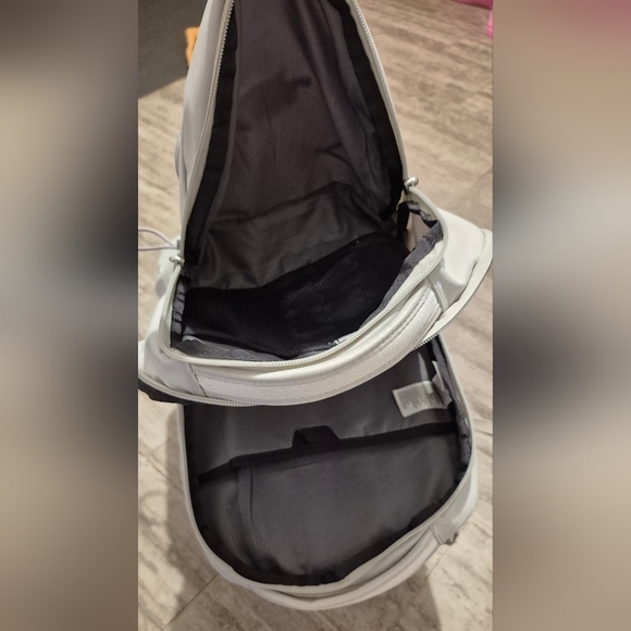 Under Armour Light Gray Backpack - Picture 3 of 6